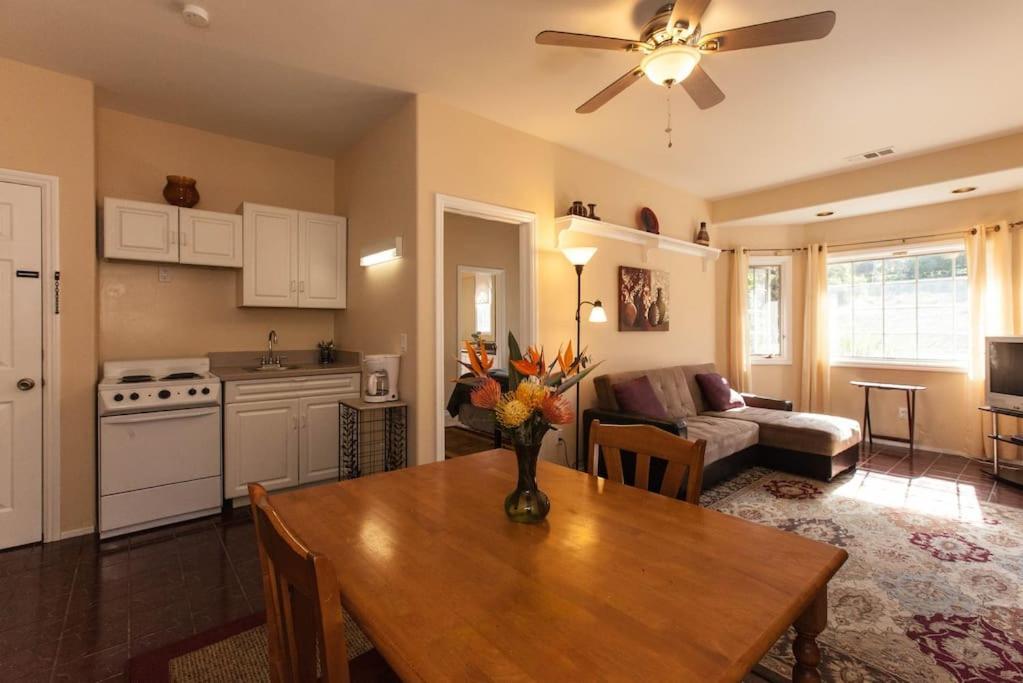 Castlegate Guest Apartment Vista Ngoại thất bức ảnh